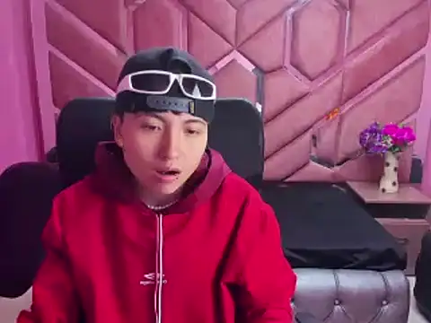 Im Mathias online show from 01.22.25