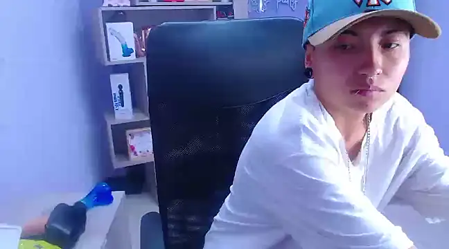 Im Mathias online show from 02.13.25