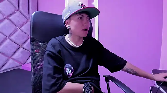 Im Mathias online show from 03.19.25