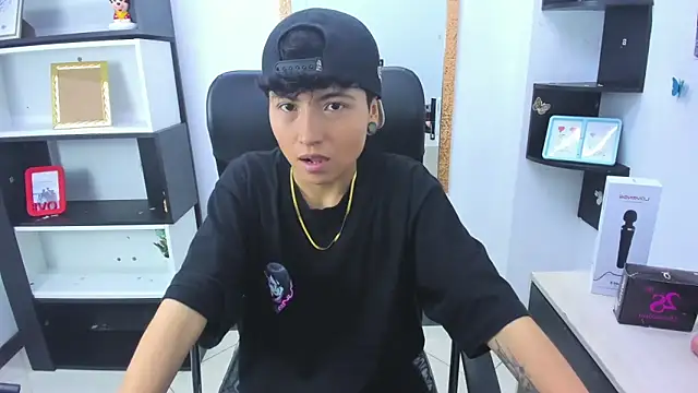 Im Mathias online show from 09.19.25