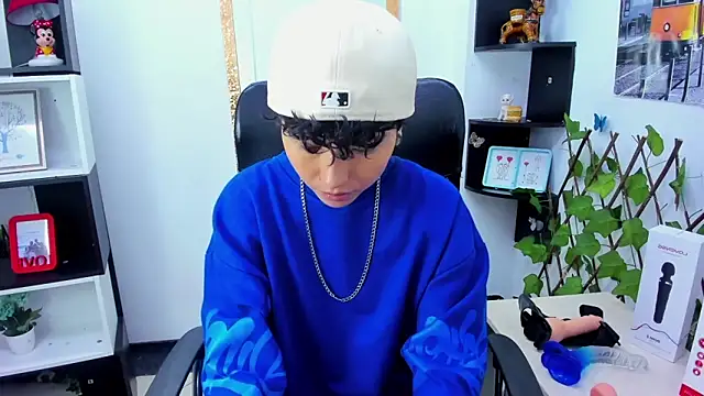 Im Mathias online show from 10.12.25