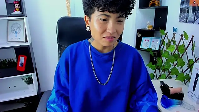 Im Mathias online show from 10.15.25