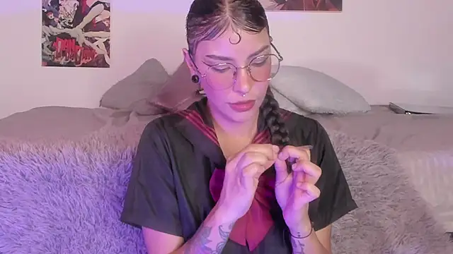 Luna-Chann online show from 11.05.25