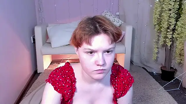 DreamyLuna online show from 01.15.25