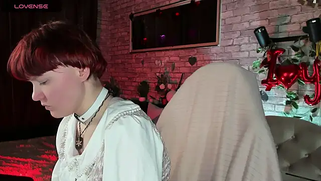 DreamyLuna online show from 03.05.25