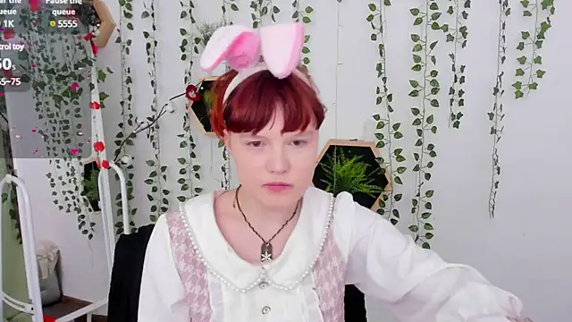 DreamyLuna online show from 03.16.25