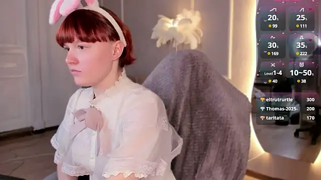 DreamyLuna online show from 03.23.25