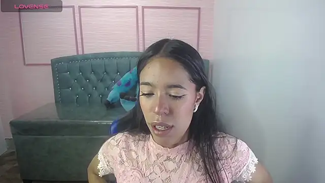 stephania t online show from 03.03.25