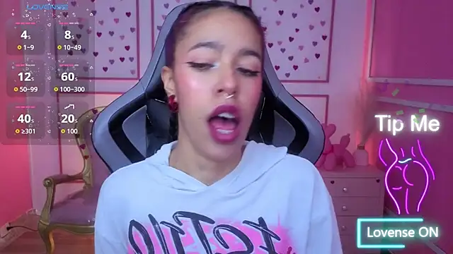 stephania t online show from 12.17.25