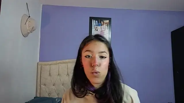 stephania t online show from 03.30.26