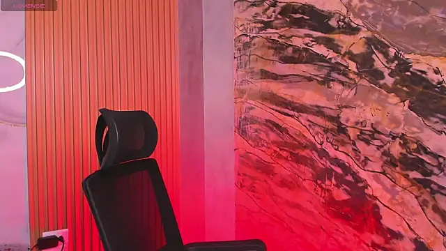 julz 03 online show from 04.24.26