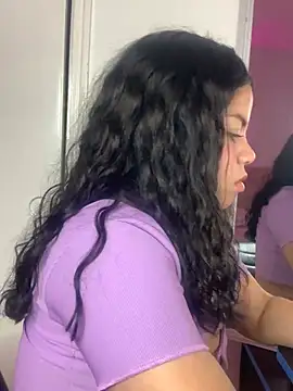 Elaa euphoria online show from 01.04.25