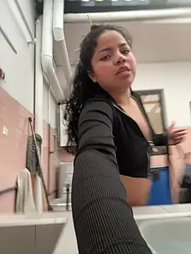 Elaa euphoria online show from 01.09.25