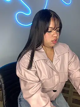 Elaa euphoria online show from 01.23.25