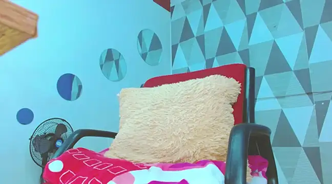 Snapshot of Michellcockxxx chatting on 01.11.25 Michellcockxxx online show from 01.11.25