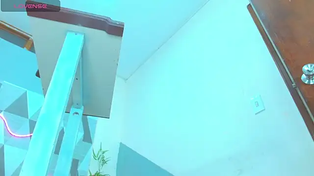 Snapshot of Michellcockxxx chatting on 03.11.25 Michellcockxxx online show from 03.11.25