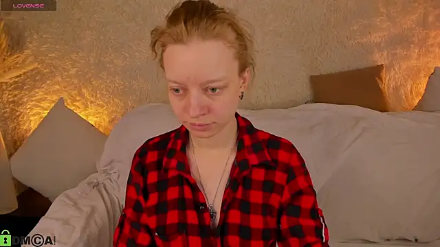 Michelle Blond online show from 03.24.26