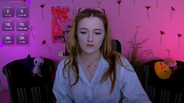 luna berryy online show from 04.17.26