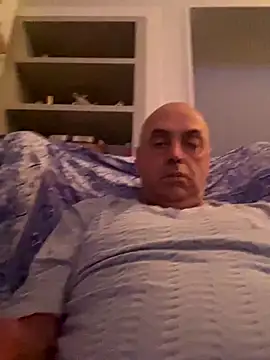 Snapshot of pantomax chatting on 09.14.25 pantomax online show from 09.14.25