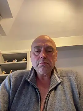 Snapshot of pantomax chatting on 03.16.26 pantomax online show from 03.16.26