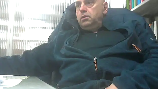 Snapshot of pantomax chatting on 03.31.26 pantomax online show from 03.31.26