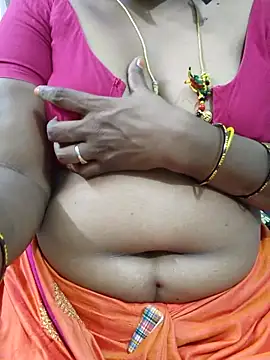 Snapshot of sweety_telugupilla chatting on 03.26.26 sweety telugupilla online show from 03.26.26
