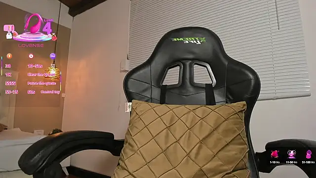 Snapshot of Eva_abc chatting on 03.11.25 Eva abc online show from 03.11.25