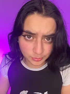 Cassie-millers online show from 02.11.25