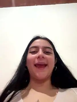 Cassie-millers online show from 03.12.25