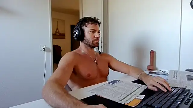 alpha-hunk online show from 03.10.26