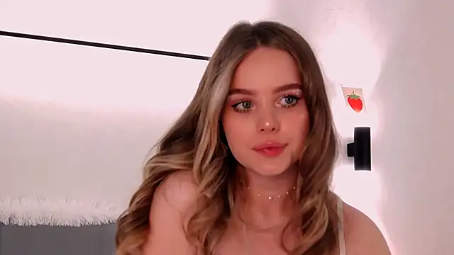 SIlviaBeyt online show from 03.13.25