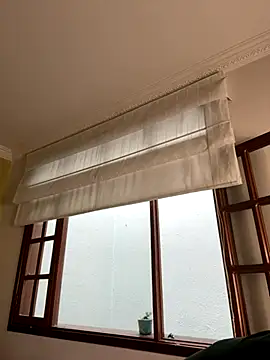 aurora divine online show from 11.02.25