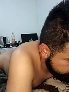 Snapshot of sabor_Latino_bdsm chatting on 10.19.25 sabor Latino bdsm online show from 10.19.25