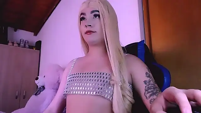 Snapshot of bubble_red chatting on 02.21.26 bubble red online show from 02.21.26