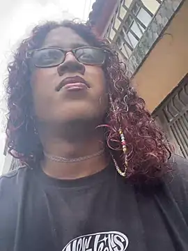 Snapshot of zahrivk1 chatting on 02.22.25 zahrivk1 online show from 02.22.25