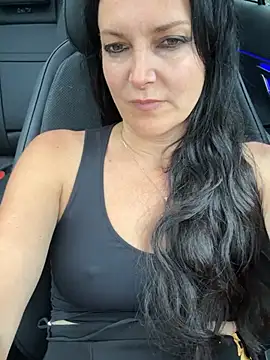Snapshot of -OLYA- chatting on 04.19.26 -OLYA- online show from 04.19.26