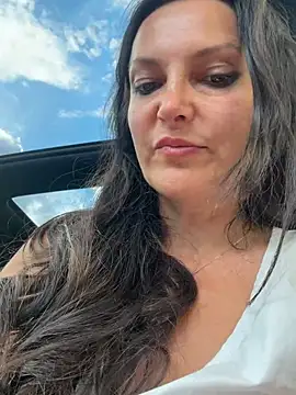 Snapshot of -OLYA- chatting on 05.18.26 -OLYA- online show from 05.18.26