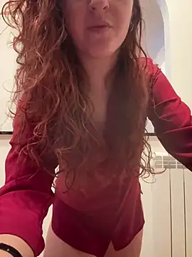 Snapshot of Nala_95 chatting on 12.16.24 Nala 95 online show from 12.16.24