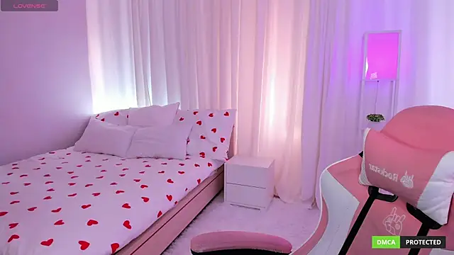 ClaireFaers  online show from 03.16.25