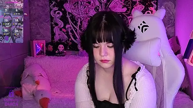 ClaireFaers  online show from 11.25.25