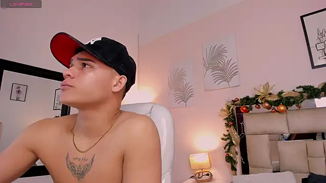 saraandstiven online show from 12.27.24