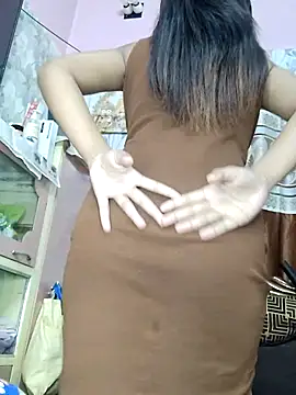 its sophiaa online show from 07.04.26