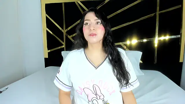 Snapshot of AlondraMendez chatting on 03.20.25 AlondraMendez online show from 03.20.25