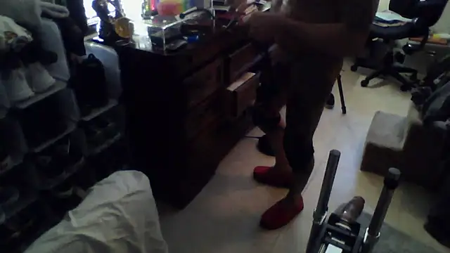 6PHUKBOI9 online show from 01.11.26