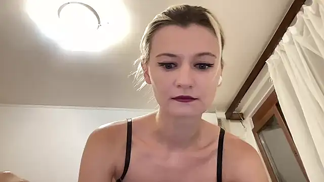 Onika Love online show from 07.22.26