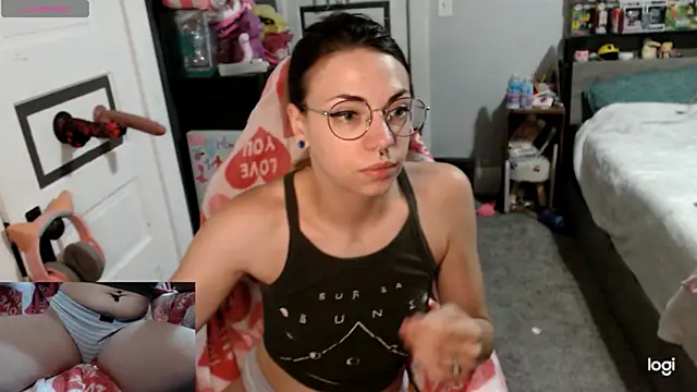 KSwonderland6 online show from 04.13.26