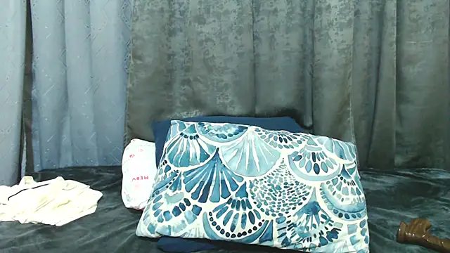 kittykhloe22 online show from 06.08.26
