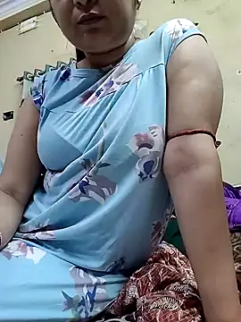 Snapshot of Royalgirl667 chatting on 12.11.24 Royalgirl667 online show from 12.11.24