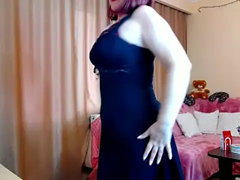 Snapshot of EdithCharm chatting on 03.04.25 EdithCharm online show from 03.04.25