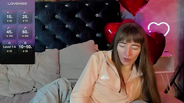 MillicentFarrell online show from 02.02.25